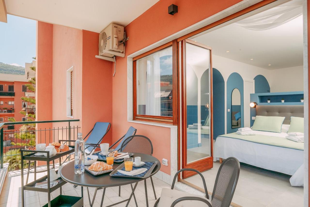 Sorrento Colors&Suites Exterior foto